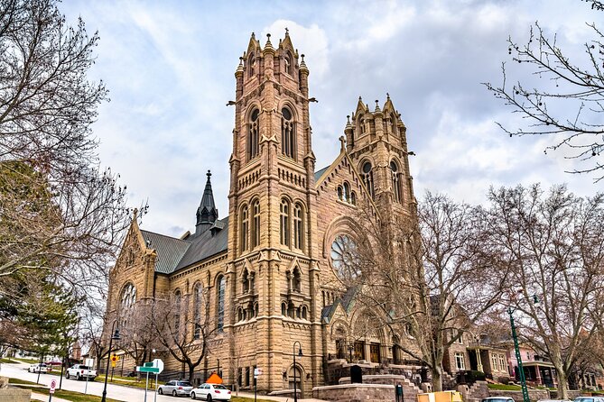 Full Day VIP Group Ultimate Park city & Salt Lake City Adventure - Salt Lake City Neighborhood Hits: The Avenues, Mansions, and Quick Photo Windows