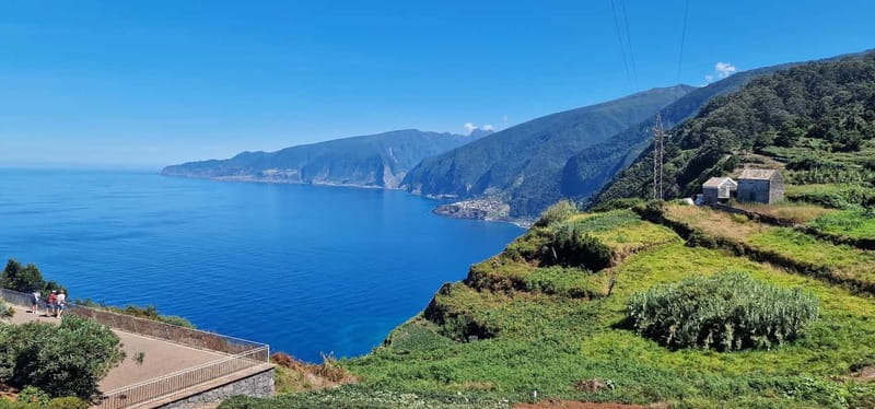 Funchal Private 4-Seater VIP Mercedes / 8-Seater Minibus - The practical reality: how to get the best day from your guide