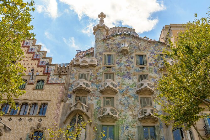 Gaudi Casa Batlló Pre Opening Tour &Skip-the-Line Sagrada Familia - The Gaudí Cube multimedia exhibit: what it adds to the visit