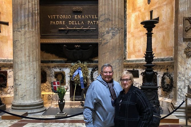 Golf Cart VIP tour of Rome with Driver and Tour Guide (3 or 5hrs) - Piazza Navona and St. Peter’s Square: classic Rome plazas and the Vatican finish