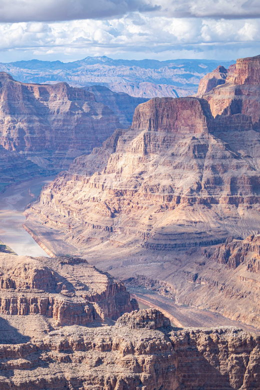 Grand Canyon Hoover Dam and Joshua Tree VIP Small Group Tour - Who this VIP small group tour suits best