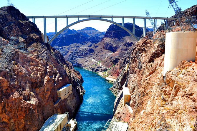 Grand Canyon West plus Hoover Dam VIP Day Tour from Las Vegas - Food, comfort, and what to pack for a long day