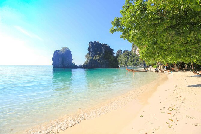 Hype Yacht : VIP tour Krabi Islands & Phang Nga Bay from Phuket - Food and drinks: included basics, clear alcohol rules