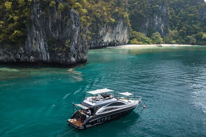 Hype Yacht : VIP tour Krabi Islands & Phang Nga Bay from Phuket - Koh Hong Island: the heart of the day’s swimming plan