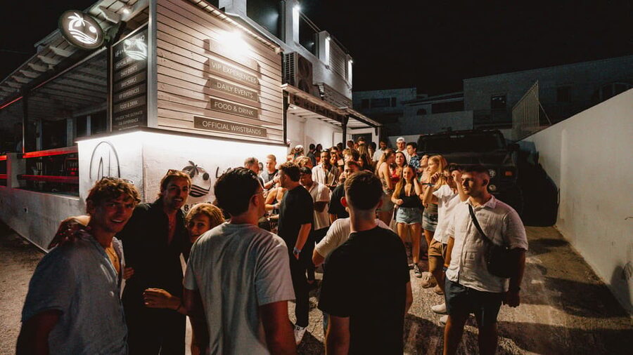 Ios: Pub Crawl with 5 Venues, 5 Shots, and 5 VIP Entrances - Where the crawl starts in Ios Village (Chora) and how to find it