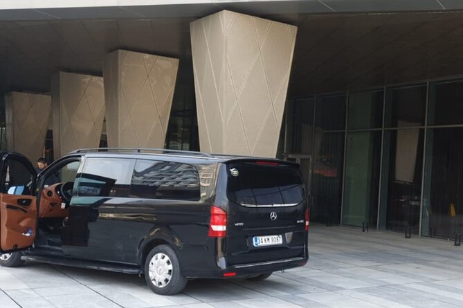 Istanbul Airport Private Transfer Services - Biivip Vip Transfer - Mobile ticket: a small thing that saves time