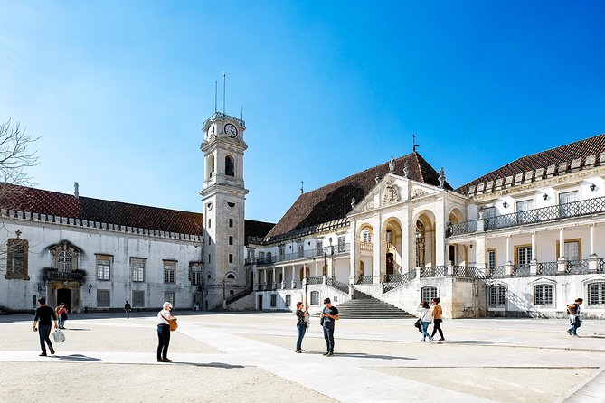 Joanina Library & Coimbra University | Private Former Alumni Tour - Getting to Praça Dom Dinis and planning for the hill