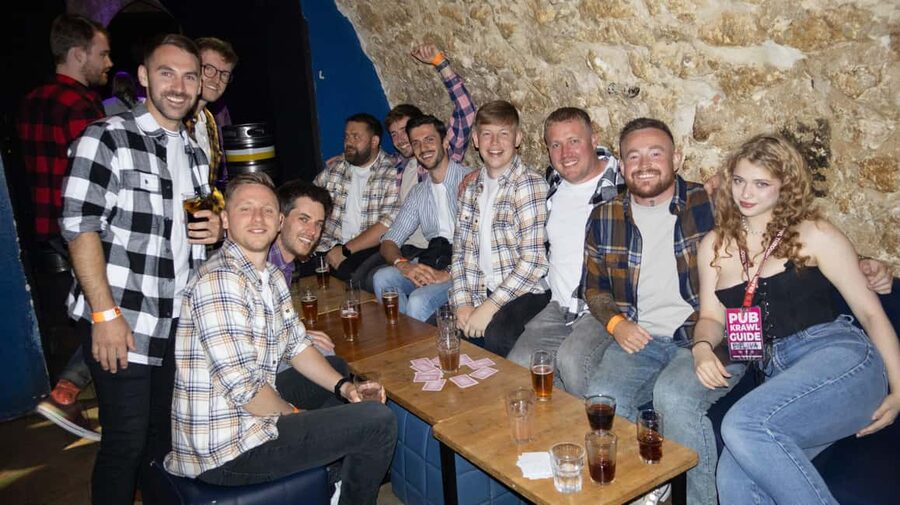 Krakow: Pub Crawl 1H Open Bar, VIP Entry & Welcome Shots - Drinking games and meeting new people: where the night stops feeling awkward