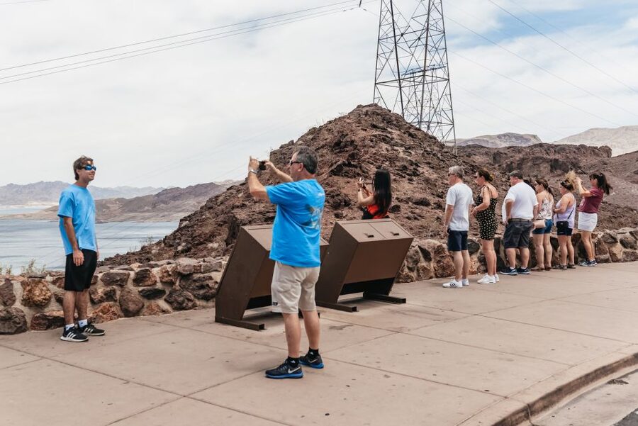 Las Vegas: 3-Hour VIP Hoover Dam Small-Group Mini Tour - Hotel Pickup From the Las Vegas Strip (And the Downtown Catch)