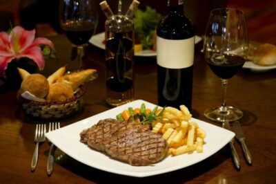 Las Vegas: 90-Day VIP Shop and Dine4Less Card City Hopper - What discounts actually apply (and what usually doesn’t)