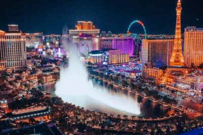 Las Vegas: Helicopter Tour of the Strip with Window Seats - Where you meet: Gate 27A and the West Air flow