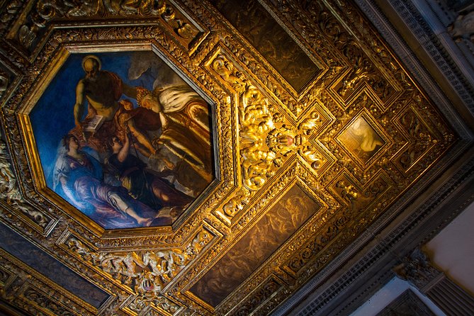 Legendary Venice: Doge's Palace, St Mark's & VIP Terrace Access - Terraces and balcony access: getting above Piazza San Marco