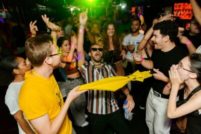 Lisbon PinkStreet Pubcrawl: 1hOpen Bar, Shots,VIP Club Entry - The 5-Hour Party Plan: Welcome Shot, 1h Open Bar, and VIP Club Entry