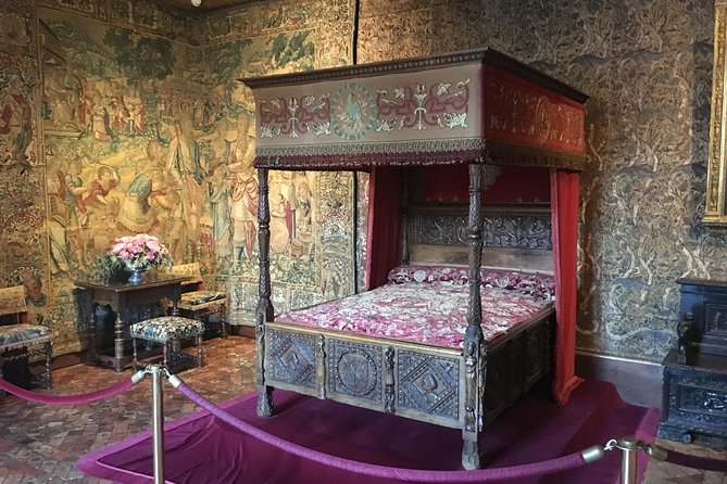 Loire Valley Castles VIP Private Tour: Chambord, Chenonceaux, Amboise - Chambord afternoon: the double-helix staircase and 13,000 acres of royal ambition