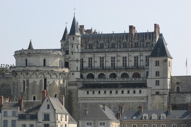 Loire Valley Castles VIP Private Tour: Chambord, Chenonceaux, Amboise - Price and value: what $916.67 per person is buying
