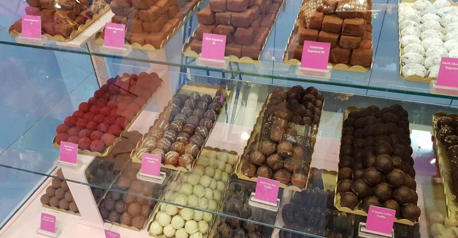 London: VIP Chocolate Tour - Meeting at Green Park Station, Then Getting Your Bearings