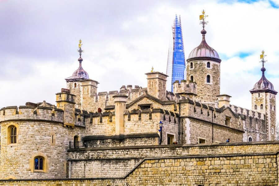 London: VIP Tower of London & Tower Bridge Early-Access Tour - Walking the Thames: From Royal Fortress to Industrial London