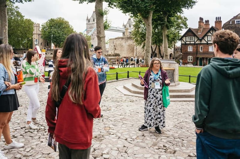 London: VIP Tower Opening Ceremony, Crown Jewels & Cruise - The Opening Ceremony: ritual first, crowds later