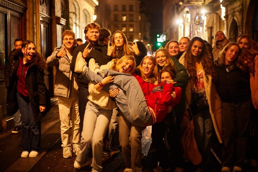 Lyon: Riviera Bar Crawl Party with Free Shots and Vip Entry - Why a Riviera bar crawl is a smart way to sample Lyon nightlife