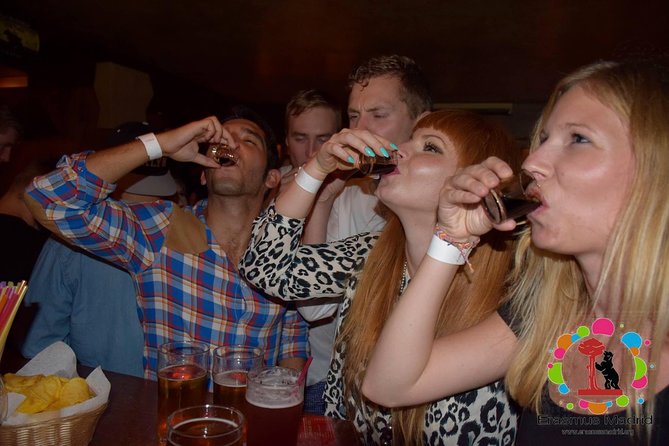 Madrid Halloween Pubcrawl – Open Bar, Shots & VIP Club Entry - The route: Mulberrys, Enbabia, Hood Dogs, then the final VIP club