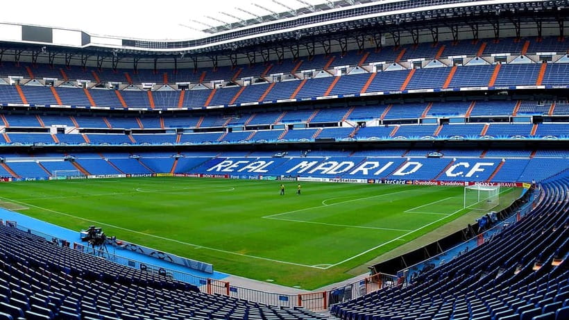 Madrid: Private VIP Real Madrid Bernabeu Stadium Tour - Meeting at Gate 93: the start of your Bernabéu walk