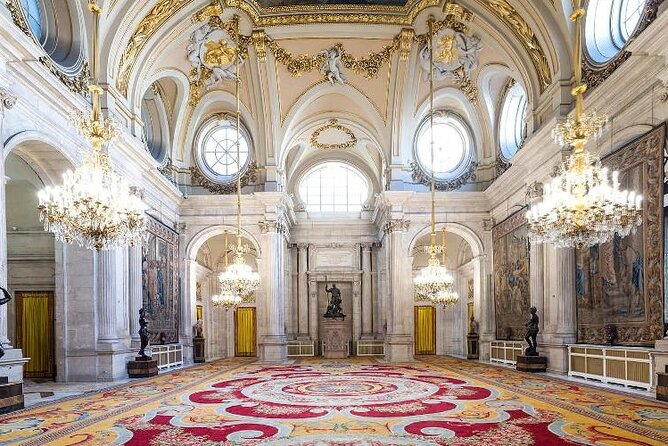 Madrid: VIP PRIVATE Royal Palace and Prado Museum. - Why the guide is the real VIP feature (Ignacio and Elena)