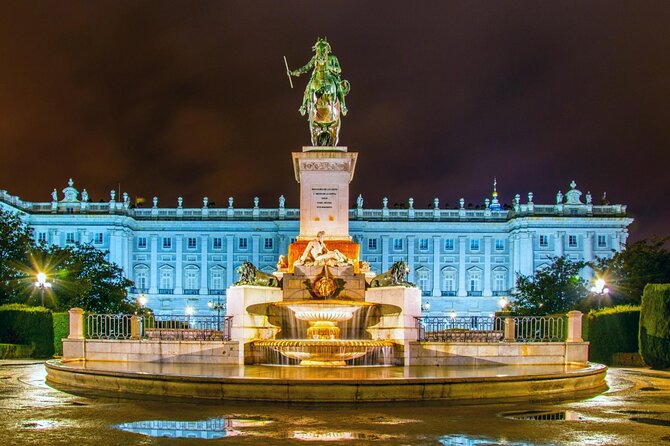 Madrid: VIP Royal Palace & Cathedral with tickets & hotel pickup - Almudena Cathedral in 15 minutes: short stop, high impact