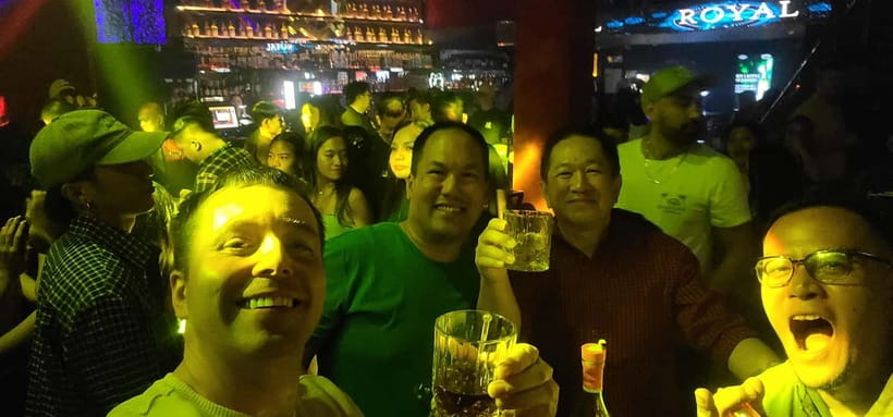 Makati: Music Clubs, Rooftops, & Go Go Bars with VIP Access - Octopus (11:30–12:30): midget boxing show time