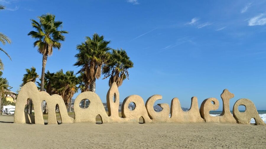 Malaga: VIP private Tuk Tuk tour - Quick hits you’ll care about