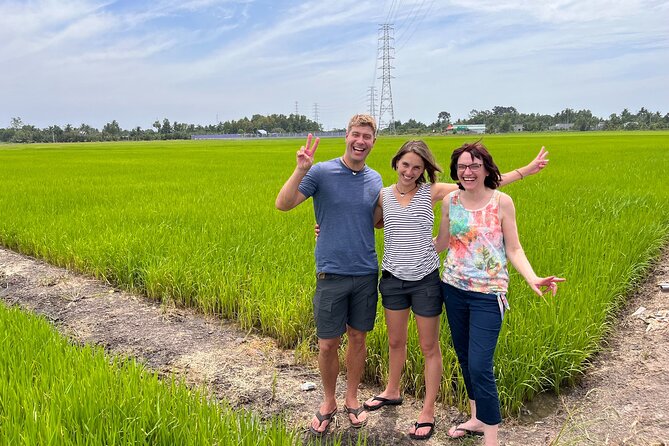 Mekong Delta Tour with Kayaking, Cycling and Cooking - Vinh Trang Pagoda: a cultural break in the middle