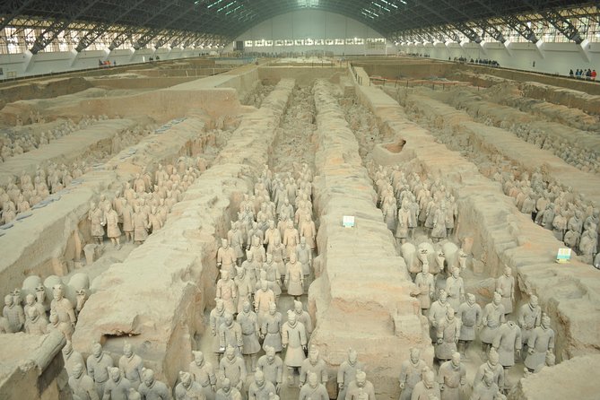 Mini Group: Daily VIP Xian Terracotta Warriors and City Discovery Tour - The guiding style: why the storytelling is a big deal