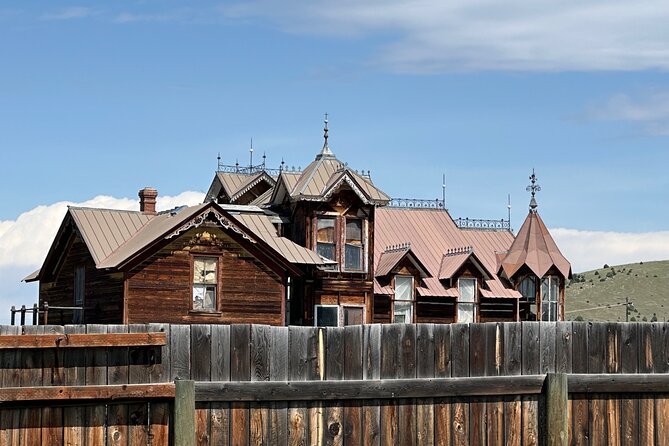 Montana Old West Towns: Virginia and Nevada City Private Tour - Grizzly & Wolf Discovery Center: Wildlife Education That Doesn’t Feel Like a Lecture
