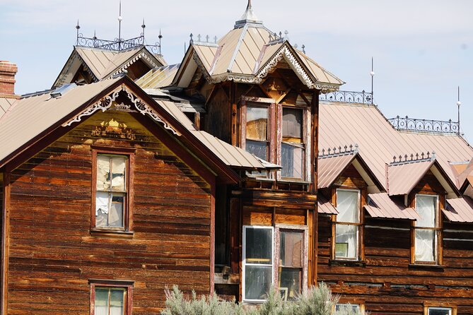 Montana Old West Towns: Virginia and Nevada City Private Tour - Quake Lake (Earthquake Lake): A Lake With a Backstory, Not Just a View