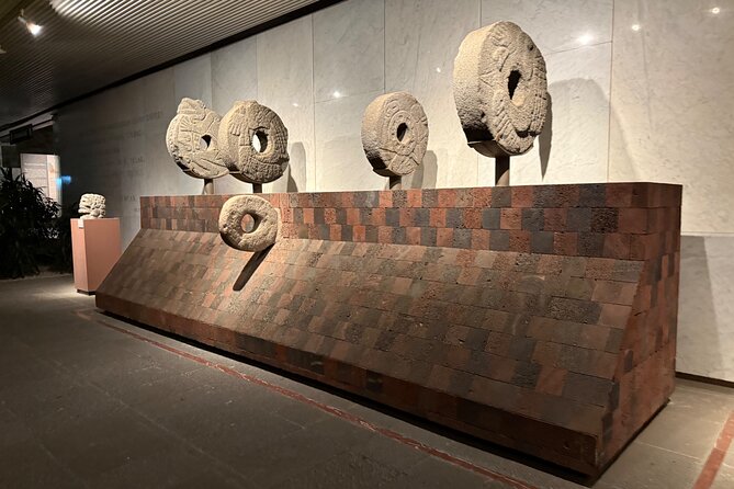 Museum of Anthropology and Chapultepec Castle VIP guided tour - Price and value: what $89 buys you in real terms