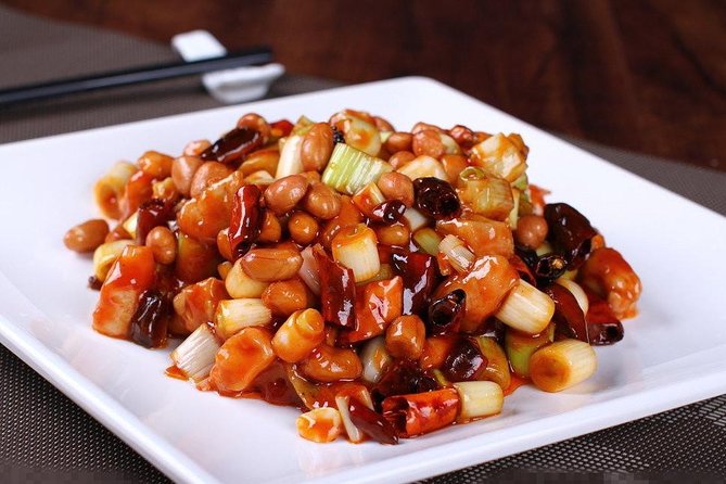 Mutianyu Great Wall Private Trip VIP Fast Track from PEK Airport - Toboggan down, then lunch before the airport