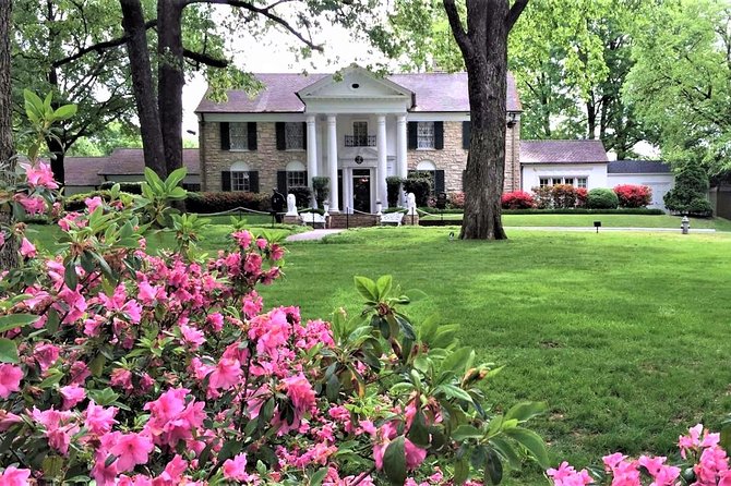Nashville to Memphis Daytrip with Graceland VIP Tour and Sun Studio Admission - Inside Graceland: how to prioritize when time feels tight