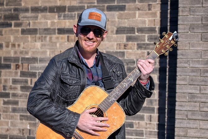 Nashville VIP Style Private Tour with Local Singer-Songwriter - Why a singer-songwriter guide makes Nashville feel real