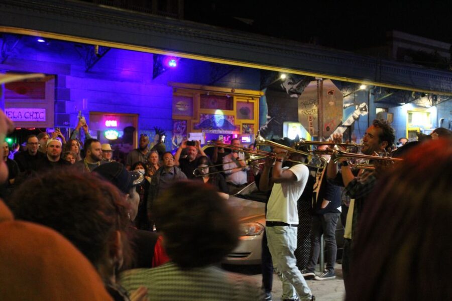 New Orleans: Frenchmen Street VIP Live Music Pub Crawl - Timing and Pace: 3 Hours, Real Walking, Lots of Standing