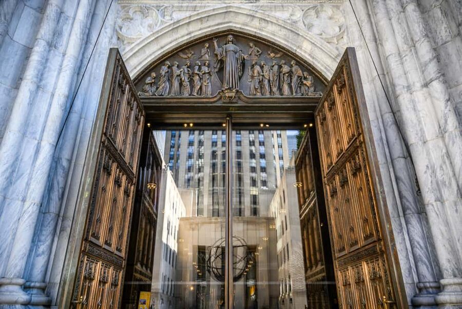 New York: VIP Guided Tour of St. Patrick's Cathedral - The crypt visit: final resting place and a quieter kind of awe