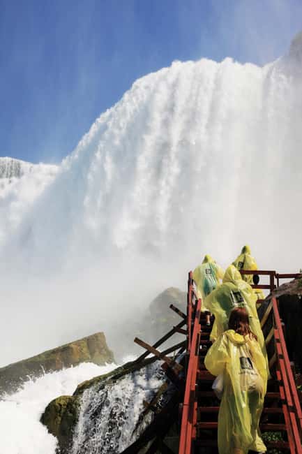 Niagara Falls: VIP Maid of the Mist & Cave of the Winds Tour - Why This VIP Niagara Falls Tour Feels Like a Smarter Plan