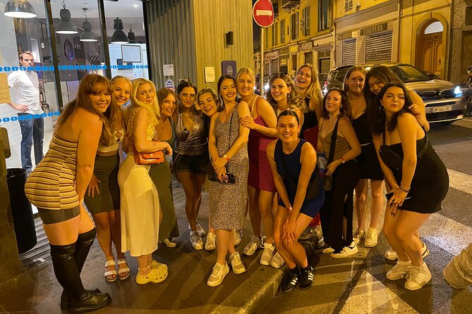 Nice: Pub Crawl Yellow – Social Bars, Games & VIP Club Entry - Yellow Pub Crawl in Nice: How the Night Is Built