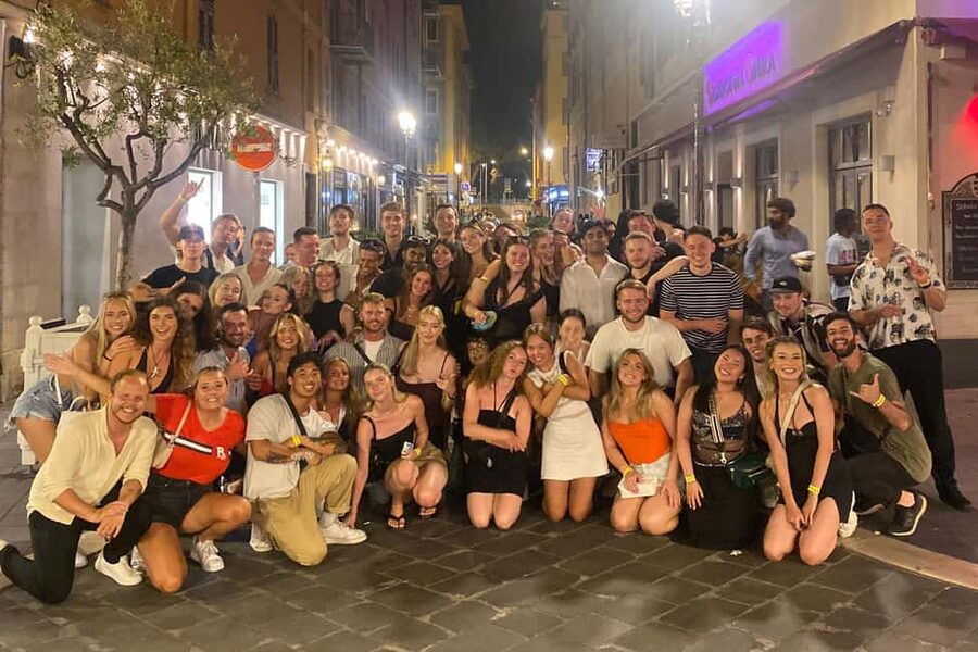 Nice: Ultimate Party Bar Crawl Free Shots & VIP Club Entry - Key things that make this crawl worth your attention