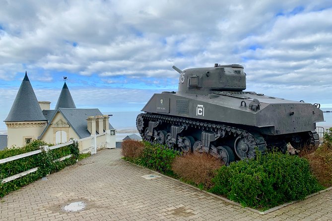 Normandy Battlefields D-Day Private Trip with VIP Services from Paris - Colleville-sur-Mer American Cemetery: order, names, and the Wall of the Missing