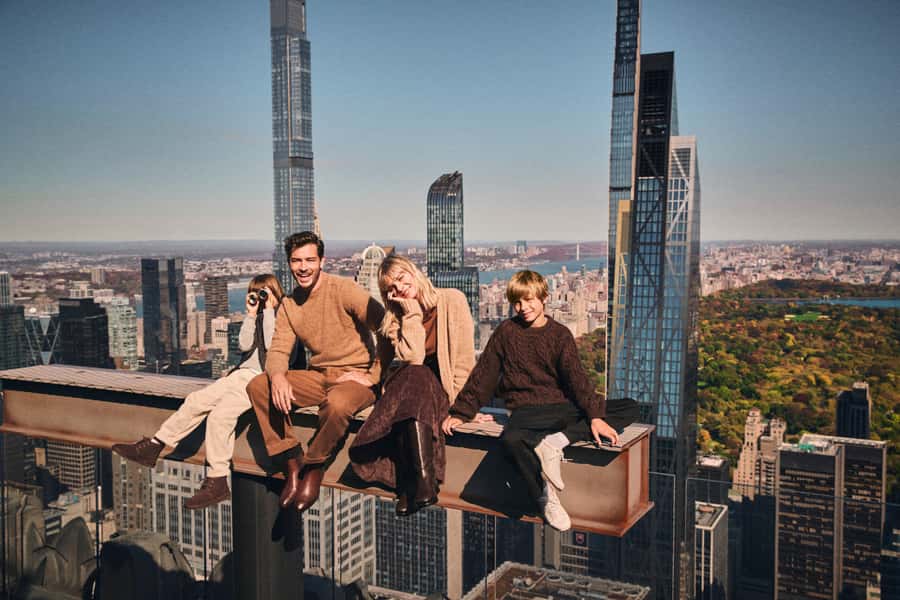 NYC: VIP Rockefeller Center Tour with Observation Deck Entry - VIP check-in at 52 W 50th Street: calm start, less waiting