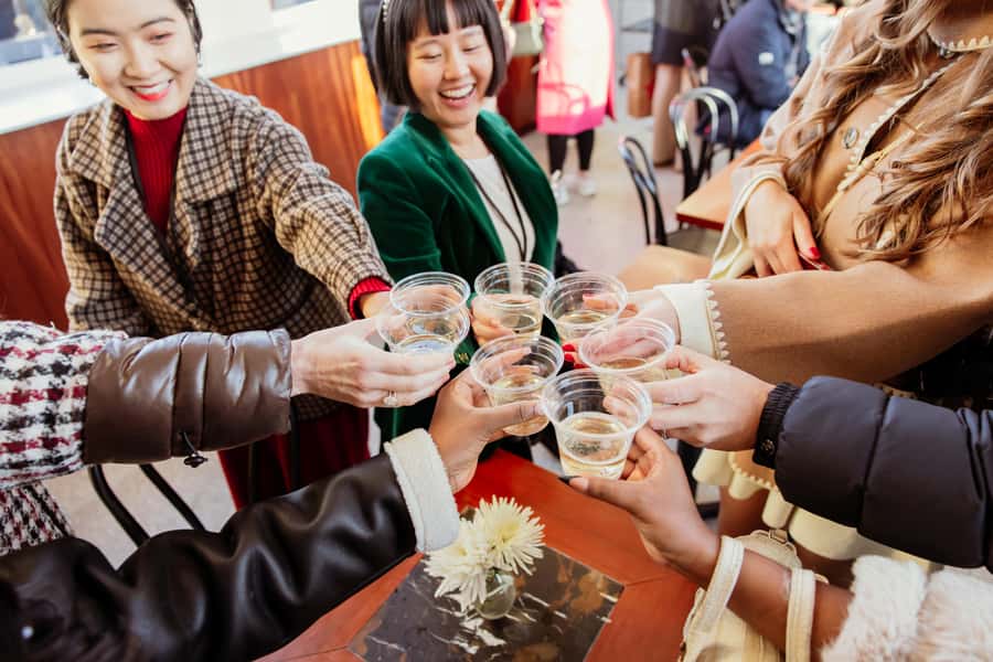 NYC: VIP Rockefeller Center Tour with Observation Deck Entry - The Beam Experience: Lunch Atop a Skyscraper, but with motion