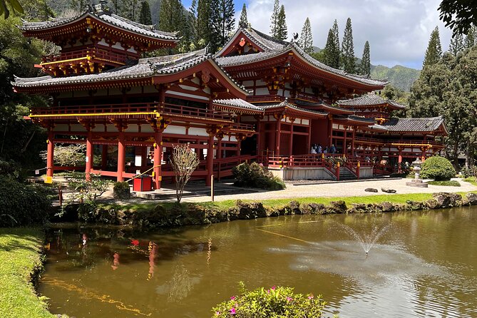 Oahu Island Tour, Dole plantation ,Northshore,VIP,PRIVATE - Byodo-in Temple Hawaii and Hoʻomaluhia Botanical Garden: Culture Plus Quiet Green Space