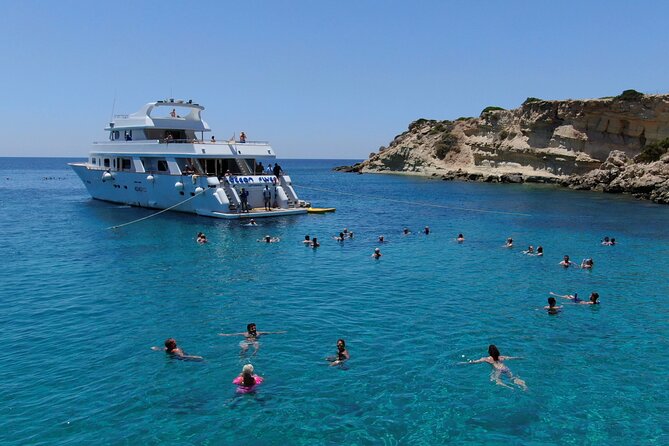 Ocean Flyer VIP Cruise from Paphos Adults Only - What the boat experience feels like: room to spread out, but watch the shade