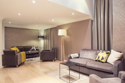 Paris VIP Shopping Experience-Lounge Access, Tea time & Transfer - Tea Time at the Lounge (and Snack Reality)
