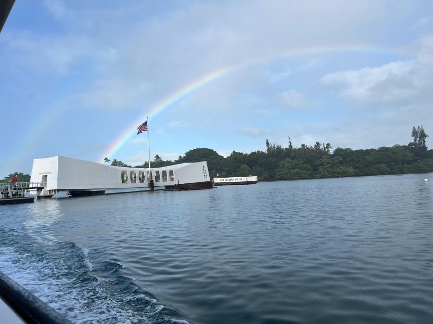 Pearl Harbor's #1 Private VIP Tour -"The Arizona Memorial" - Private VIP limo to Pearl Harbor: who this is perfect for
