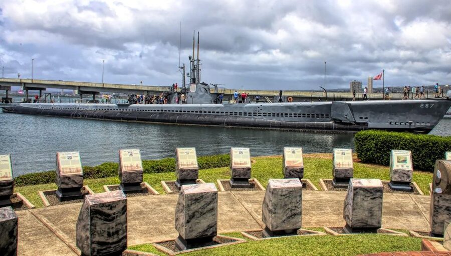 Pearl Harbor's #1 Private VIP Tour -"The Arizona Memorial" - Entering the USS Arizona Memorial area: VIP story starts in the visitors center